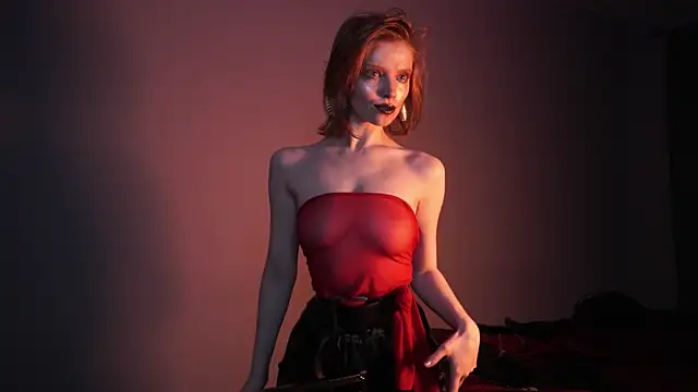 ginger hugs online show from March 13, 10:10 pm