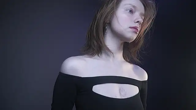 ginger hugs online show from January 17, 10:02 pm