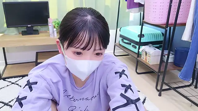 Snapshot of neruneruru chatting on February 12, 7:23 am neruneruru online show from February 12, 7:23 am