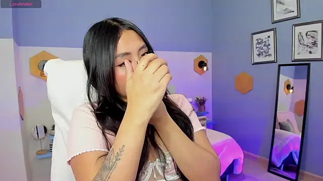 Chloe fischer  online show from November 26, 3:13 pm