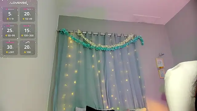 Snapshot of Chloe_fischer_ chatting on July 11, 3:59 pm Chloe fischer online show from July 11, 3:59 pm