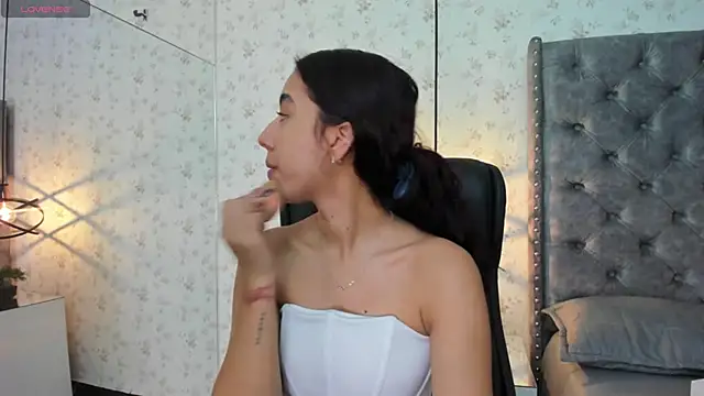 MissSussy online show from December 18, 3:29 pm