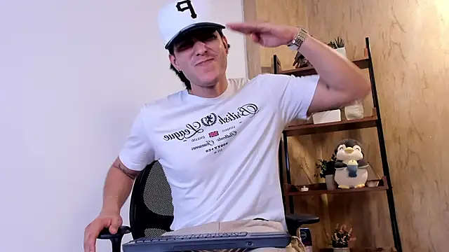 Karimferrer online show from March 9, 3:10 am