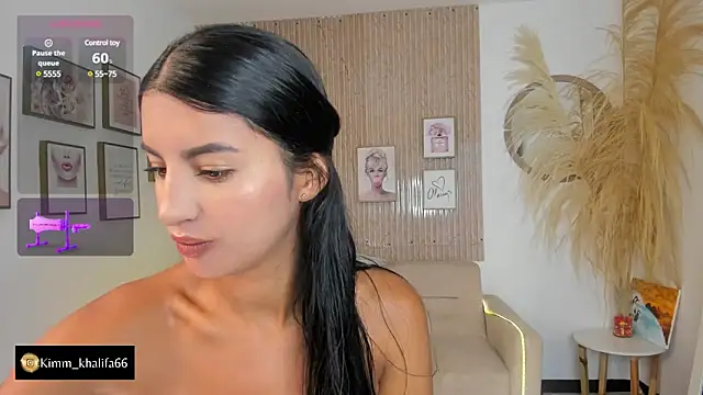 Snapshot of Kimm_khalifa chatting on February 9, 4:07 pm Kimm khalifa online show from February 9, 4:07 pm