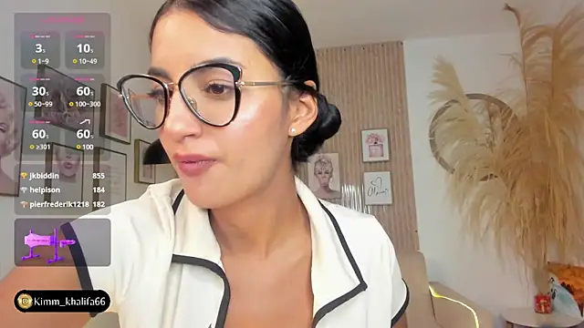 Snapshot of Kimm_khalifa chatting on February 11, 4:01 am Kimm khalifa online show from February 11, 4:01 am