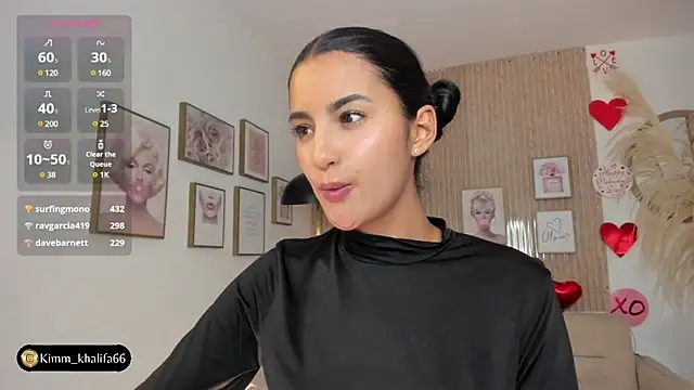 Snapshot of Kimm_khalifa chatting on February 19, 1:40 am Kimm khalifa online show from February 19, 1:40 am