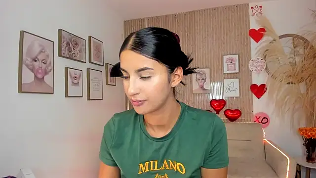 Snapshot of Kimm_khalifa chatting on February 20, 8:03 pm Kimm khalifa online show from February 20, 8:03 pm