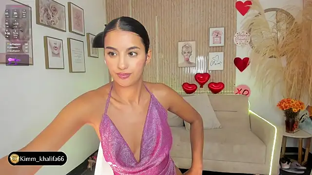 Snapshot of Kimm_khalifa chatting on February 22, 12:38 am Kimm khalifa online show from February 22, 12:38 am