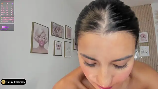 Snapshot of Kimm_khalifa chatting on February 28, 6:41 pm Kimm khalifa online show from February 28, 6:41 pm