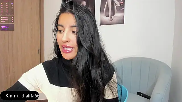 Snapshot of Kimm_khalifa chatting on March 21, 3:01 am Kimm khalifa online show from March 21, 3:01 am