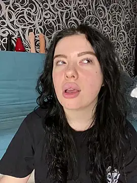 Kimi Ass online show from February 21, 11:32 pm