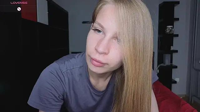 Elis Fox online show from June 16, 8:06 am
