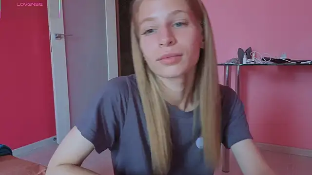 Elis Fox online show from July 15, 6:51 am