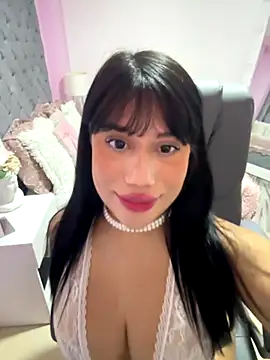 AshleyFerrer online show from October 28, 1:36 pm