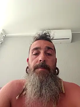 wCletuMEvanr online show from April 6, 1:45 pm