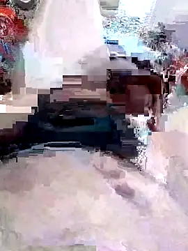 Snapshot of AHMED0233 chatting on April 3, 2:26 pm AHMED0233 online show from April 3, 2:26 pm