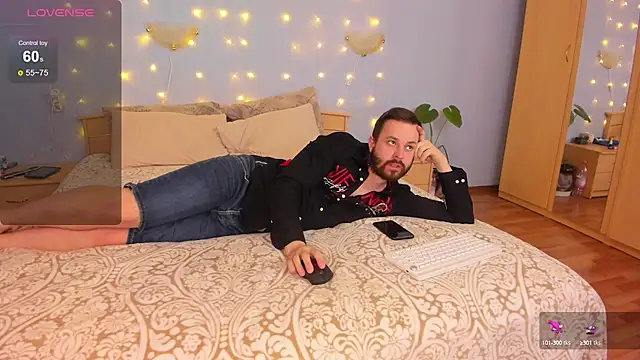 NikkiNSerdron online show from January 17, 3:45 am