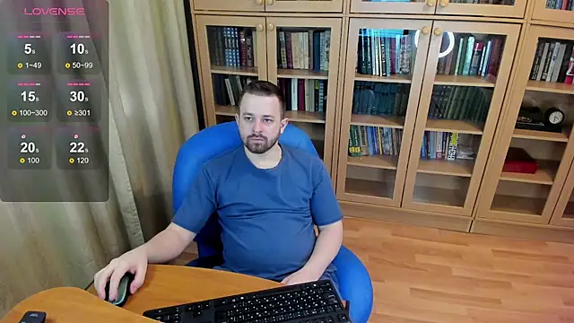 NikkiNSerdron online show from March 14, 2:42 am