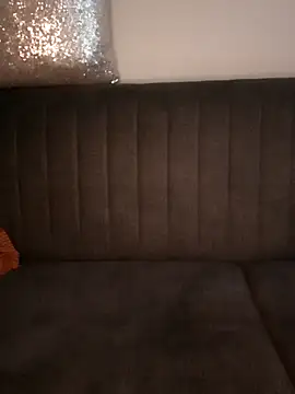 khaaleesiii online show from March 8, 9:29 pm