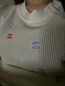 Snapshot of Tuongvy05 chatting on October 9, 4:16 pm Tuongvy05 online show from October 9, 4:16 pm