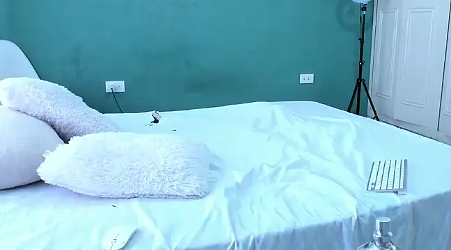 Snapshot of Chandler_ken chatting on January 18, 1:40 pm Chandler ken online show from January 18, 1:40 pm