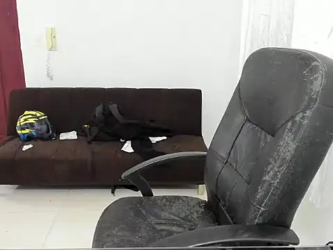 Snapshot of Chandler_ken chatting on October 1, 2:28 am Chandler ken online show from October 1, 2:28 am