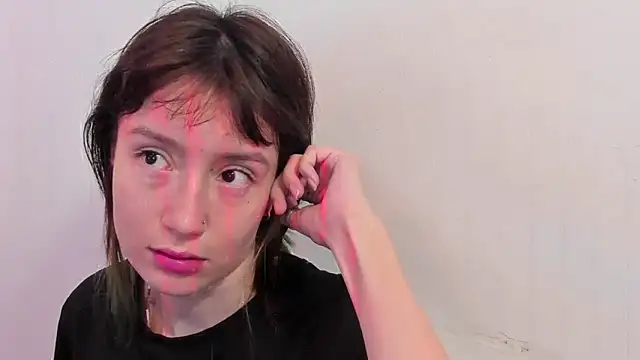 lizzy davis 1 online show from January 19, 4:01 am