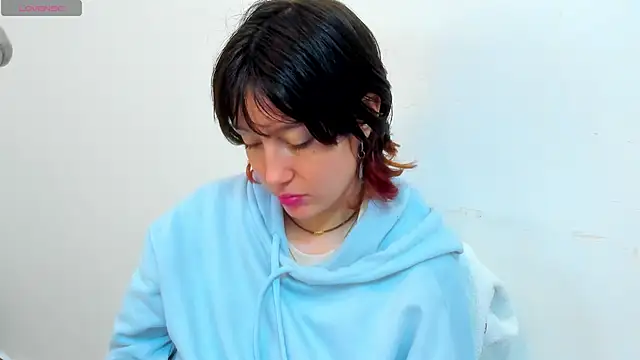 lizzy davis 1 online show from January 16, 4:05 am