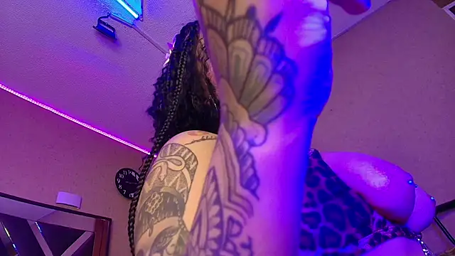 Snapshot of SamanthaaSutra chatting on March 22, 3:09 pm SamanthaaSutra online show from March 22, 3:09 pm