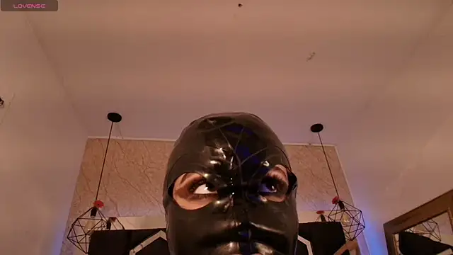 Snapshot of Haelycute chatting on October 18, 7:58 pm Haelycute online show from October 18, 7:58 pm