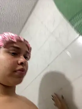 Snapshot of Haelycute chatting on October 22, 7:35 pm Haelycute online show from October 22, 7:35 pm