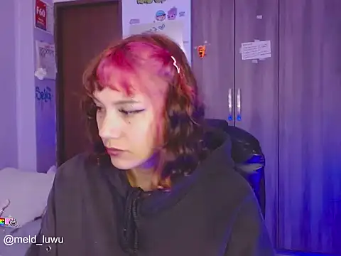 melissahowl online show from June 9, 7:58 pm
