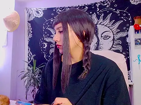 melissahowl online show from July 31, 3:55 pm