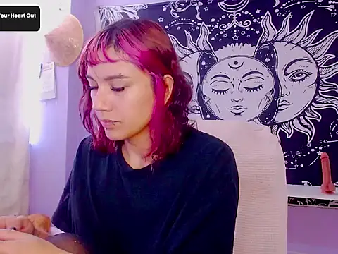 melissahowl online show from August 1, 9:03 pm