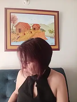 IsisBlake online show from June 19, 5:39 pm