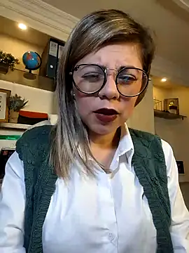 Snapshot of Cata_Office-12 chatting on January 14, 7:32 pm Cata Office-12 online show from January 14, 7:32 pm