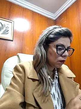 Snapshot of Cata_Office-12 chatting on September 12, 8:42 pm Cata Office-12 online show from September 12, 8:42 pm