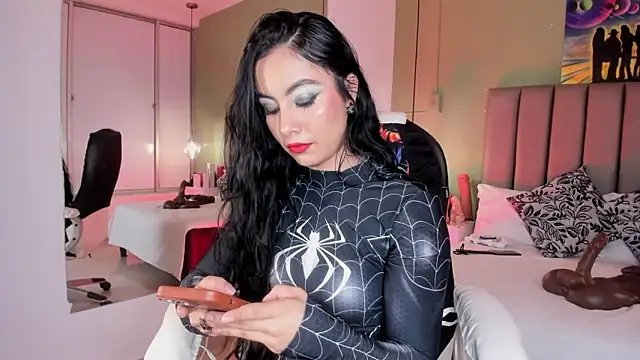 Snapshot of Samaanthaa_ chatting on October 3, 11:13 pm Samaanthaa online show from October 3, 11:13 pm