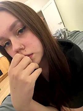 Snapshot of Marylallka5 chatting on September 18, 9:28 pm Marylallka5 online show from September 18, 9:28 pm