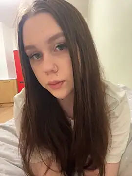 Snapshot of Marylallka5 chatting on October 28, 5:37 pm Marylallka5 online show from October 28, 5:37 pm