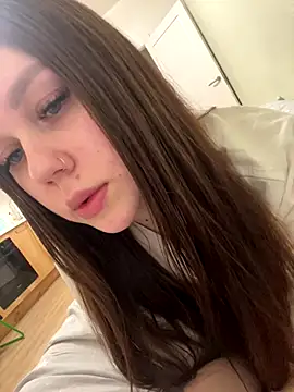 Snapshot of Marylallka5 chatting on October 29, 5:04 pm Marylallka5 online show from October 29, 5:04 pm