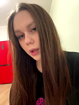 Snapshot of Marylallka5 chatting on November 8, 5:07 am Marylallka5 online show from November 8, 5:07 am