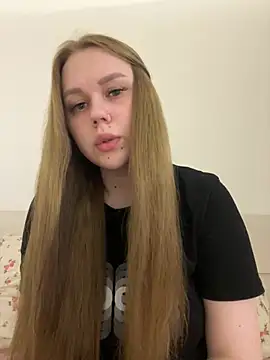 Marylallka5 online show from July 18, 9:18 pm