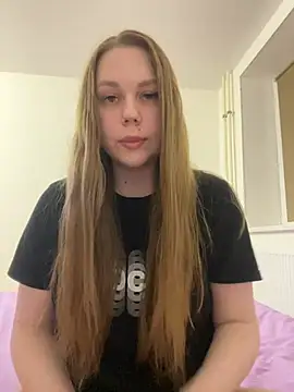 Marylallka5 online show from August 8, 11:18 pm
