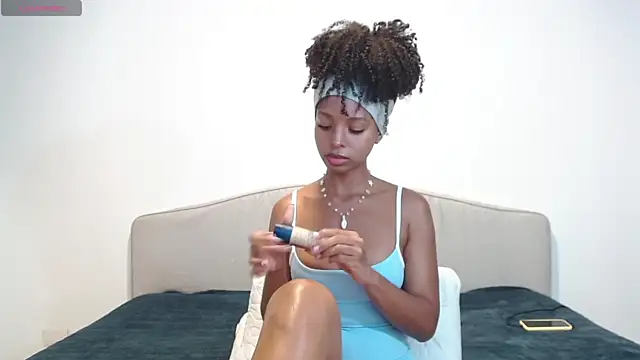 Snapshot of MelissaWaldorf chatting on July 25, 3:04 am MelissaWaldorf online show from July 25, 3:04 am