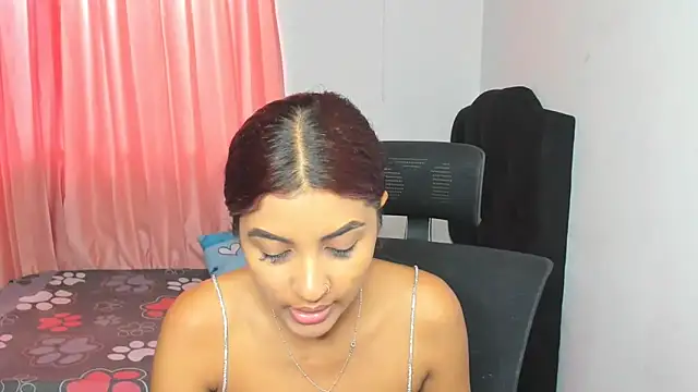 Snapshot of FalakRese chatting on January 13, 7:53 pm FalakRese online show from January 13, 7:53 pm