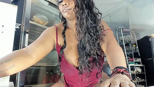 MAREIA 25 online show from February 25, 2:11 pm