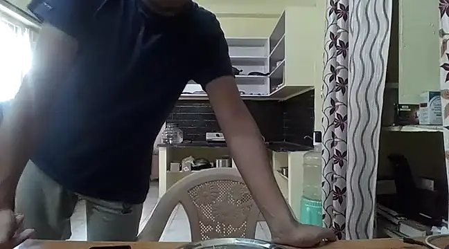 Snapshot of THE_NAKED_BOY chatting on March 8, 4:23 am THE NAKED BOY online show from March 8, 4:23 am