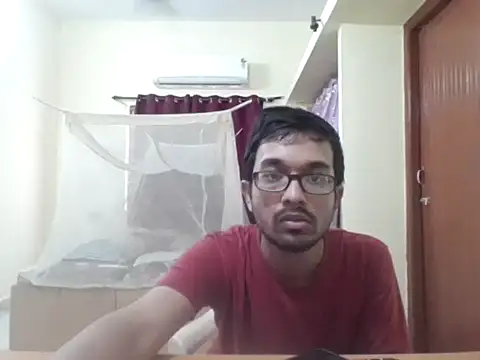 Snapshot of THE_NAKED_BOY chatting on October 5, 4:44 am THE NAKED BOY online show from October 5, 4:44 am