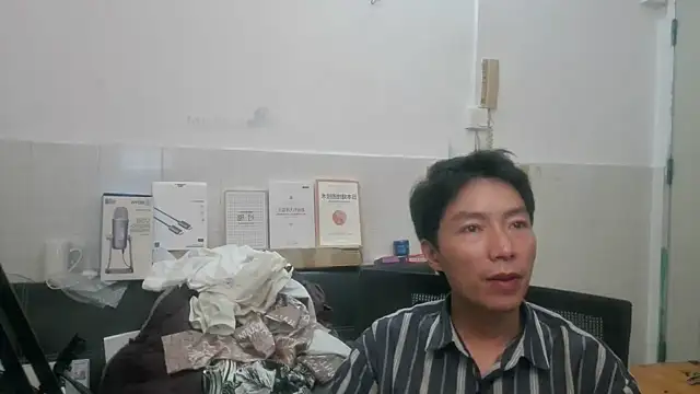 Snapshot of xhqds chatting on June 15, 3:14 pm xhqds online show from June 15, 3:14 pm